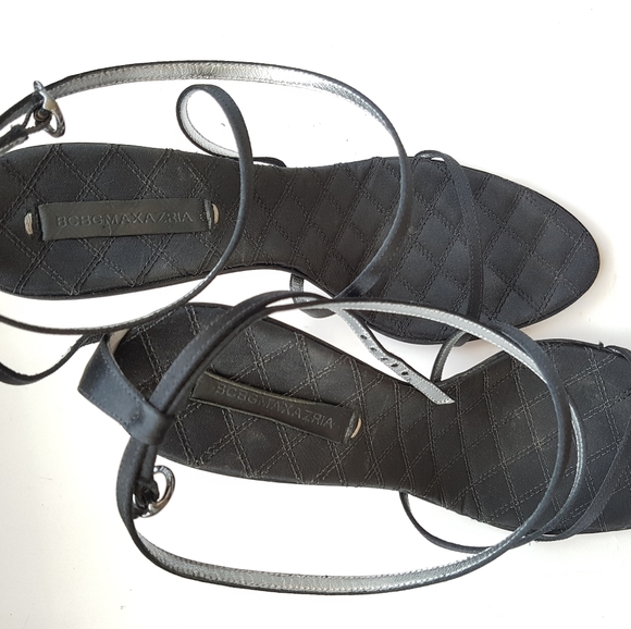 BCBG MAX AZRIA maelle BLACK heels - Picture 3 of 4